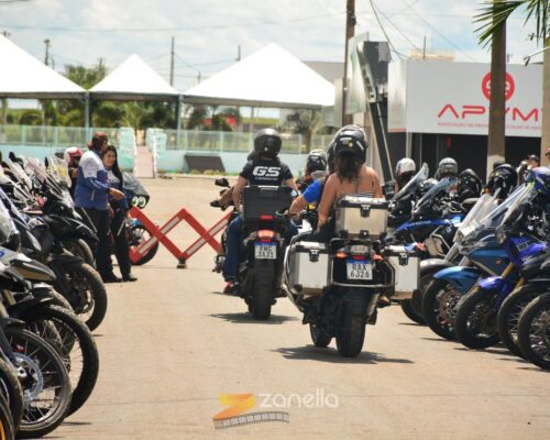 encontro-motos-cavaleirosnegros-focoComZanella (700)