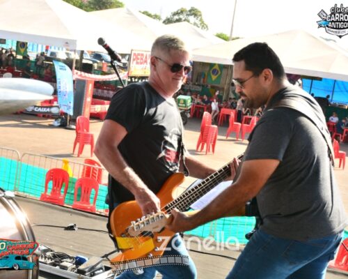 10 encontro de carros antigos de primavera do leste (937)