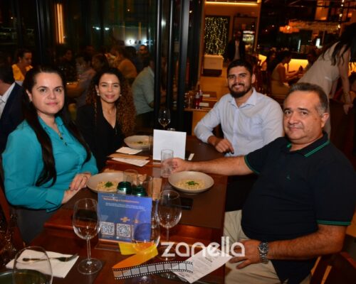 ZAN_4645