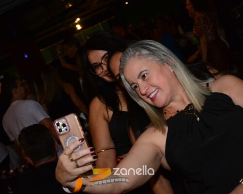 ZAN_7566