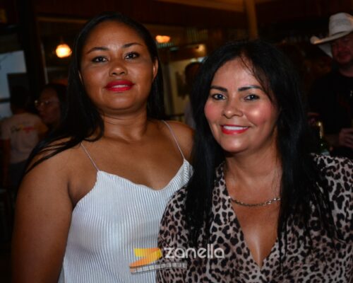 ZAN_8272